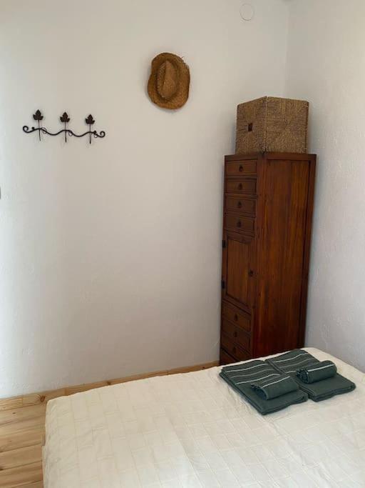 Agradable Casa Rural Con Suelos De Madera Santa Olalla del Cala Kültér fotó