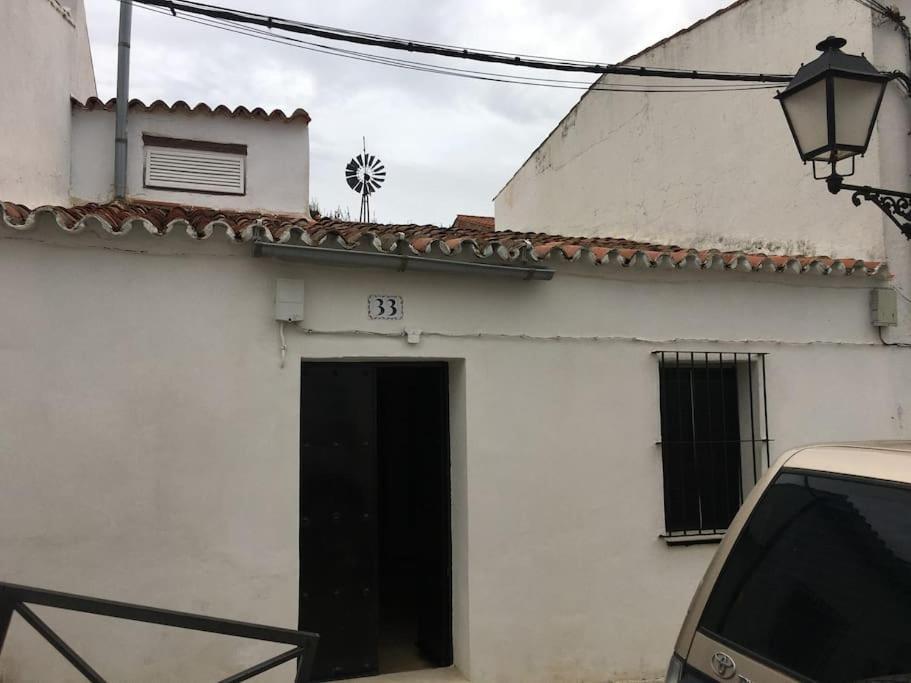 Agradable Casa Rural Con Suelos De Madera Santa Olalla del Cala Kültér fotó
